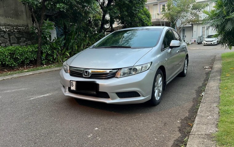 Honda Civic 1.8 AT 2013 Silver Murah Bagus Pajak Panjang