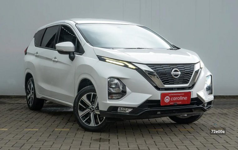 Nissan Livina EL MT 2019 Putih