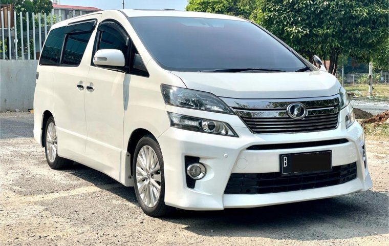 Toyota Vellfire ZG 2014 MPV