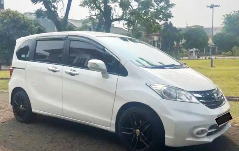 Honda Freed PSD 2013 Rawatan ATPM B GENAP Pjk MEI 2025 Body Mulus Interior Orsinil KREDIT TDP 15 jt