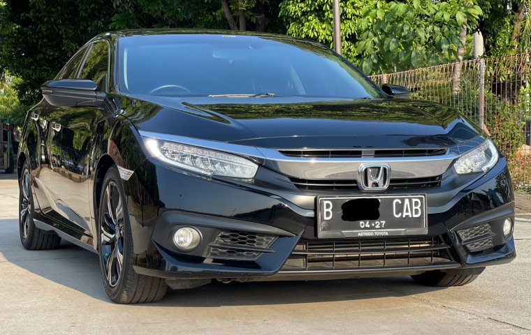 CIVIC SEDAN TURBO AT HITAM 2017 LOW KM, PROMO KHUSUS KREDIT