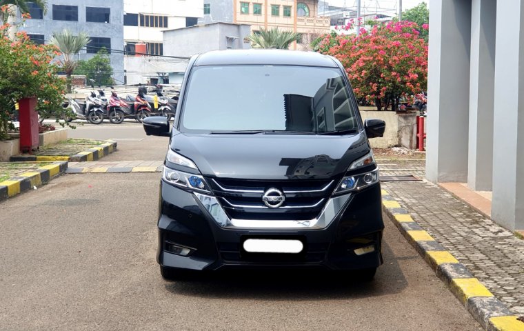 Nissan Serena Highway Star 2022 hitam km 22 rban pajak panjang cash kredit bisa ppf