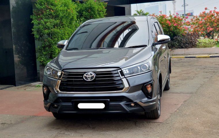 Toyota Venturer 2.4 A/T DSL 2021 abu diesel pajak panjang cash kredit proses bisa dibantu