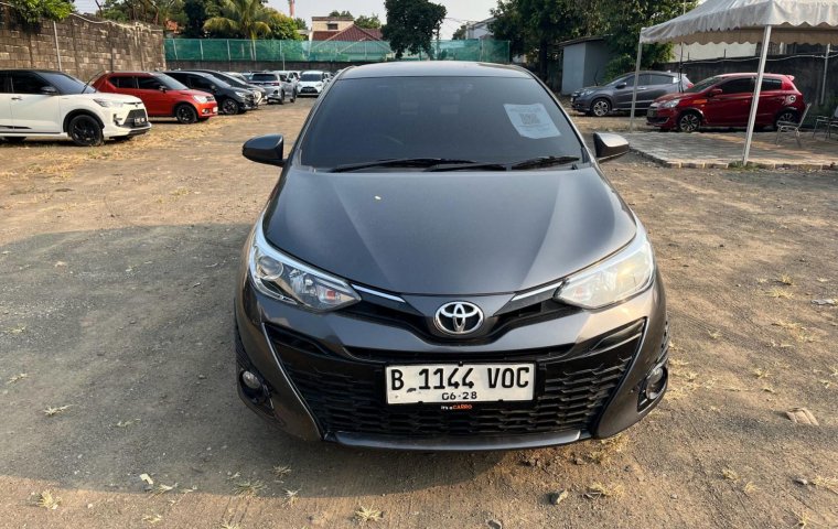 Toyota Yaris 1.5G AT  2018 Abu-abu