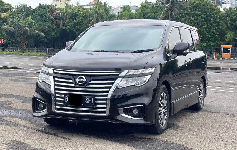 ELGRAND HWS 2.5 AT HITAM 2014 DIJUAL CEPAT MURAH BERGARANSI