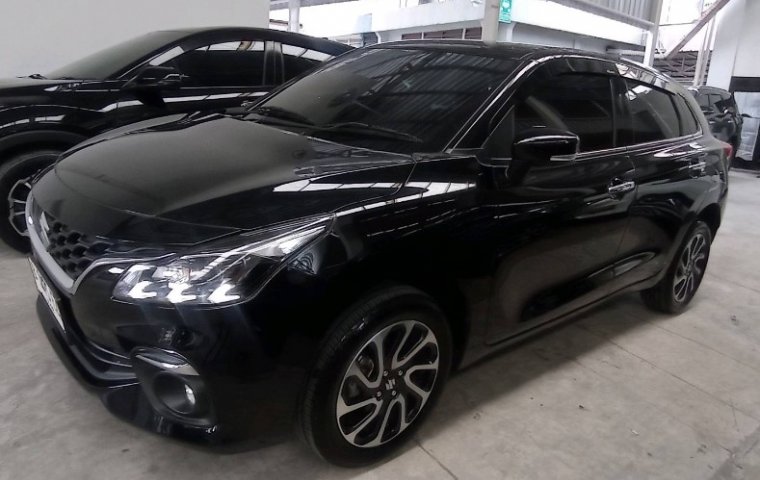 Suzuki Baleno Hatchback MT 2022 Hitam