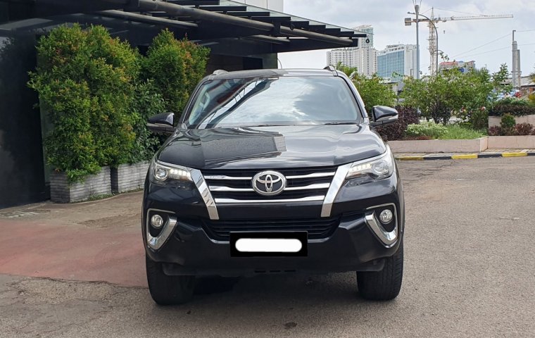 Toyota Fortuner 2.7 SRZ AT 2016 hitam km 30 rb bensin cash kredit proses bisa dibantu