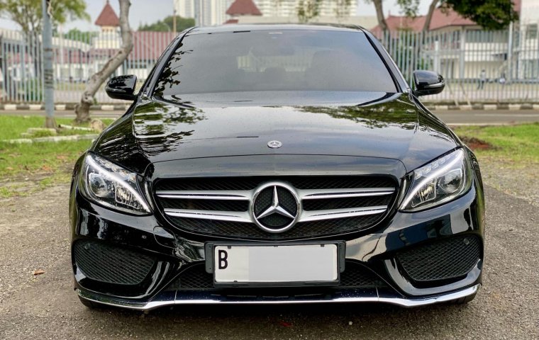 Mercedes-Benz C-Class C200 2018 Hitam