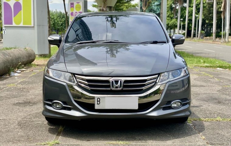 Honda Odyssey 2.4 2012 Abu-abu