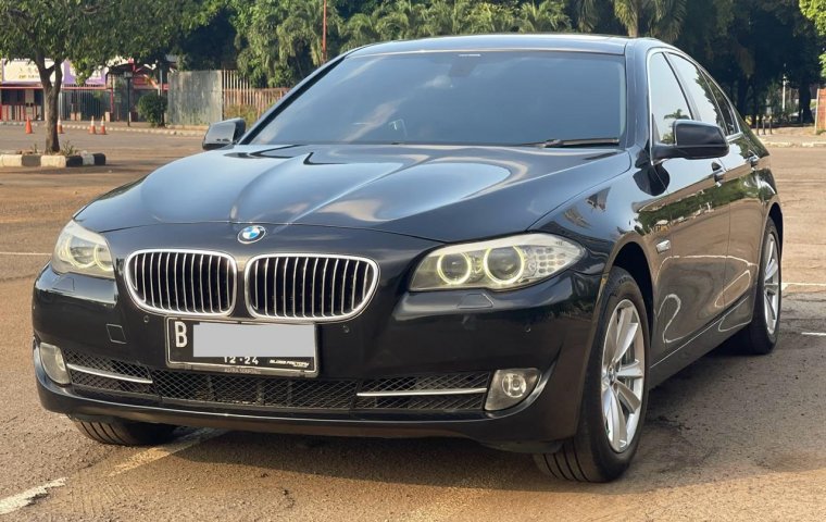 BMW 520D DIESEL AT HITAM 2013 DIJUAL CEPAT TERMURAH