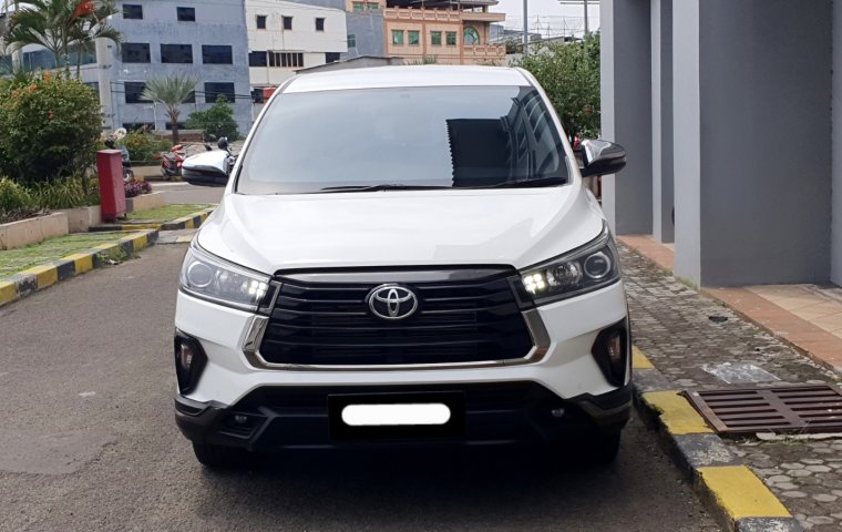 Toyota Venturer 2.4 A/T DSL 2021 diesel putih km 53 ribuan cash kredit proses bisa dibantu