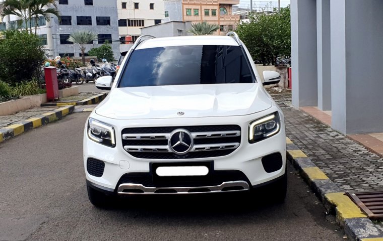 Mercedes-Benz GLB 200 Progressive Line 2020 putih km 44 rban cash kredit proses bisa dibantu