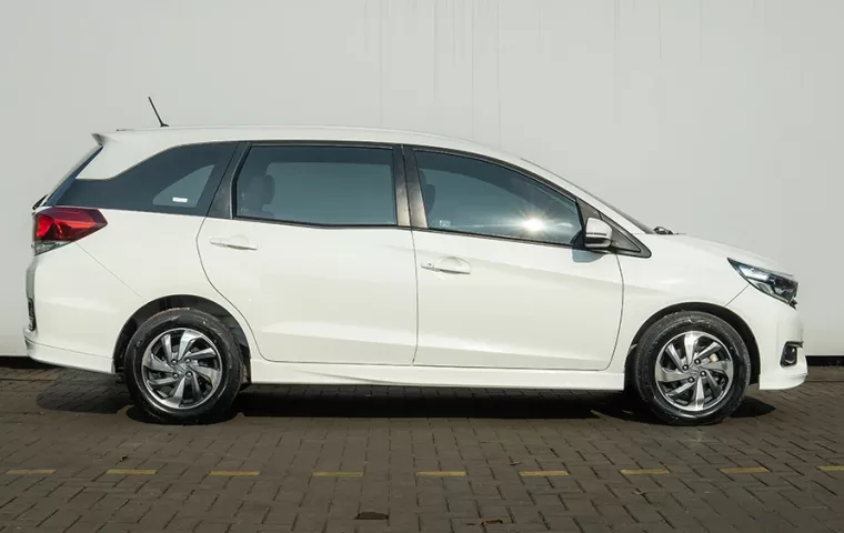 Jual mobil Honda Mobilio E CVT AT Matic 2021 Jakarta GARANSI 1 TAHUN
