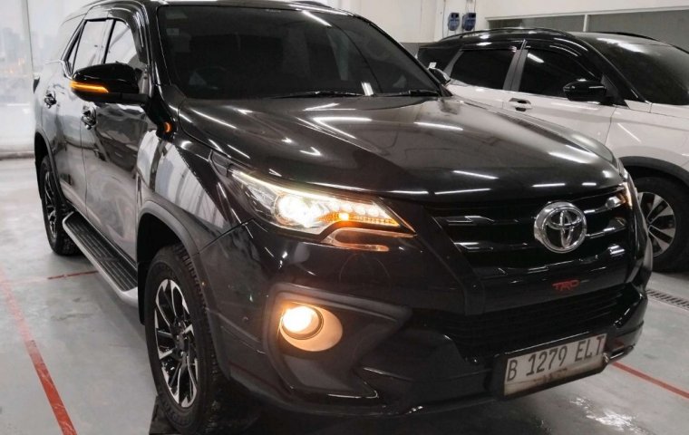 Toyota Fortuner 2.4 VRZ AT 2020