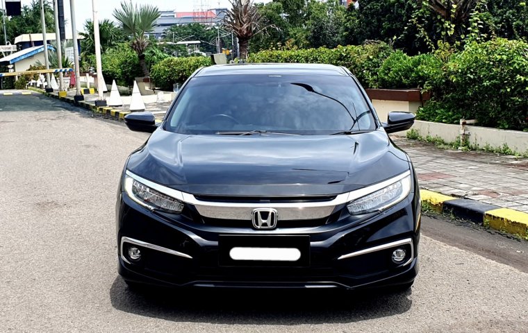 Honda Civic 1.5L Turbo 2019 sedan es turbo hitam km 33 ribuan