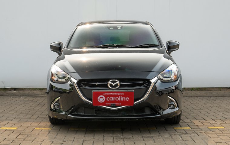 Mazda 2 GT Hatchback Skyactiv AT 2018 Hitam - Pajak Panjang - Dokumen Lengkap