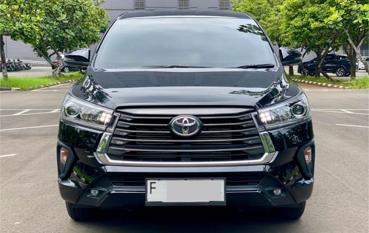 Toyota Kijang Innova V A/T Diesel 2022 Hitam