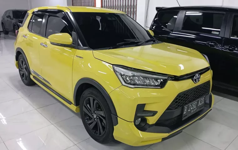 Toyota Raize 1.0T GR Sport CVT (One Tone) 2021 Kuning