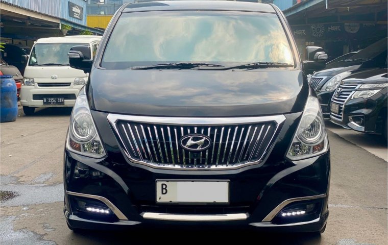 Hyundai H-1 Royale 2.4 at 2018 Hitam