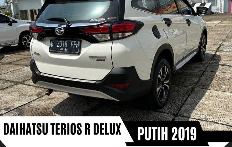 Daihatsu Terios R A/T Deluxe 2019