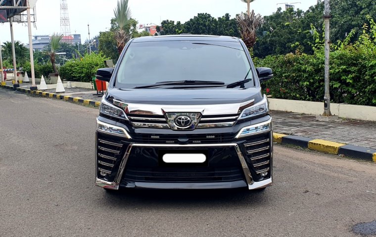 Toyota Vellfire 2.5 G A/T 2023 hitam km 22 ribuan pilotseat cash kredit proses bisa dibantu