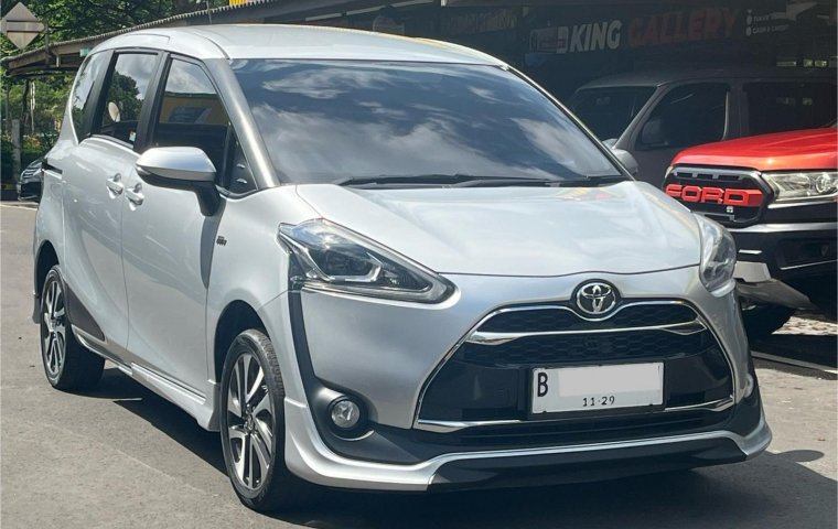 TOYOTA SIENTA Q 1.5 AT SILVER 2019‼️