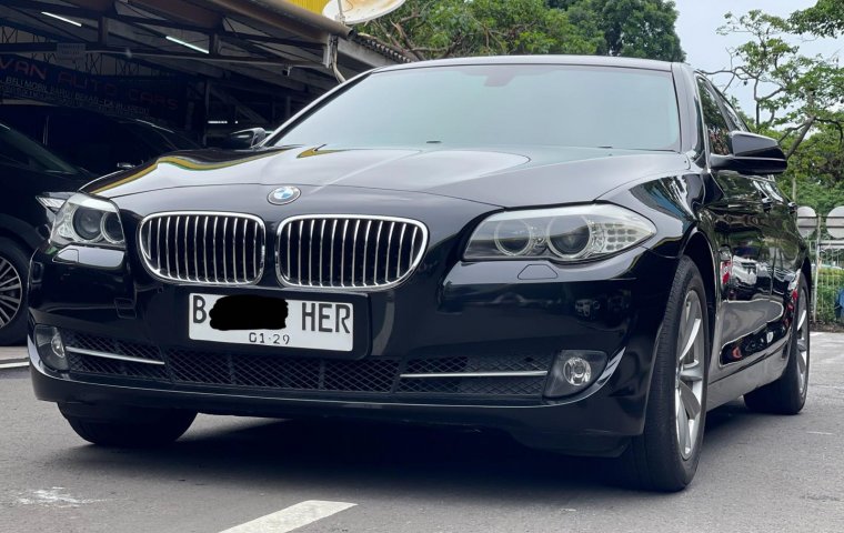 BMW 520I AT HITAM 2013 TERAWAT HARGA TERMURAH