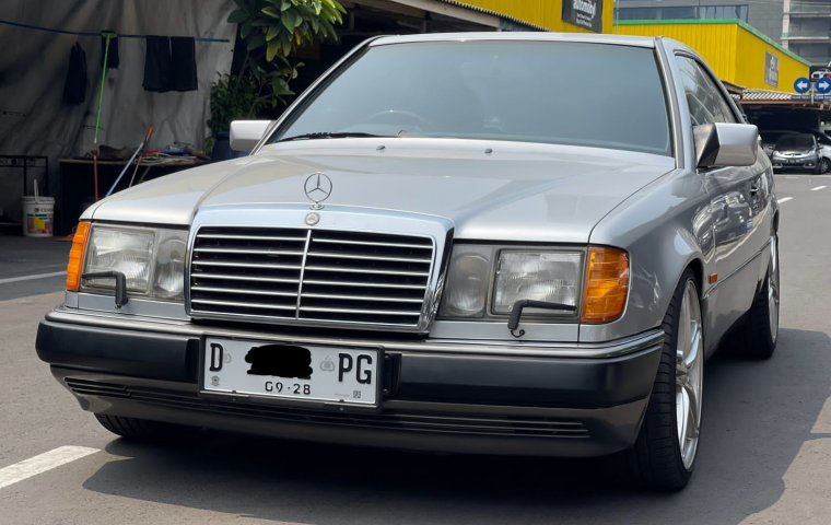 MERCY 300CE AT SILVER 1989 SIAP PAKAI NEGO SAMPAI DEAL