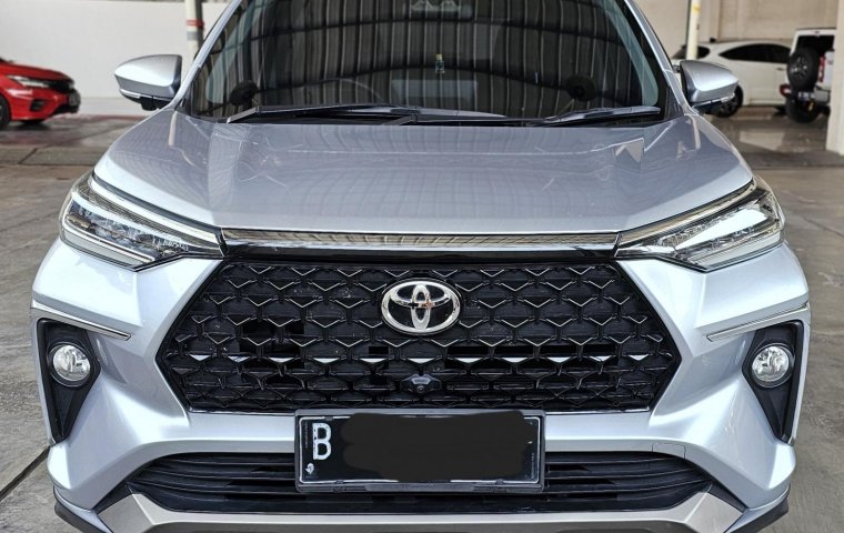 Toyota Veloz Q TSS A/T ( Matic ) 2022 Silver Km 34rban Mulus Siap Pakai Good Condition