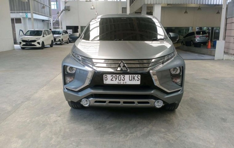 Mitsubishi Xpander Ultimate AT 2019 Abu-abu