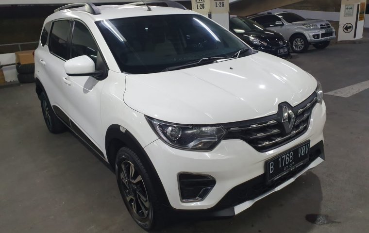 Renault Triber RXZ AT 2022 Gresssss Mobil Siap Pakai