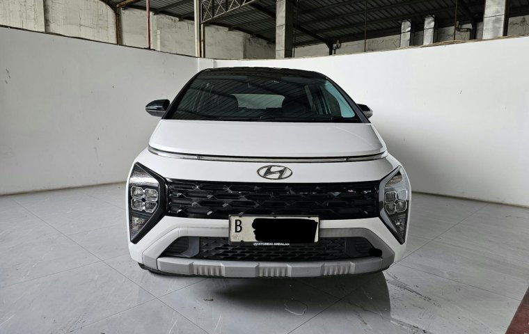 Hyundai Stargazer Prime AT ( Matic ) 2023 Putih Low km baru 18rban Good Condition siap pakai