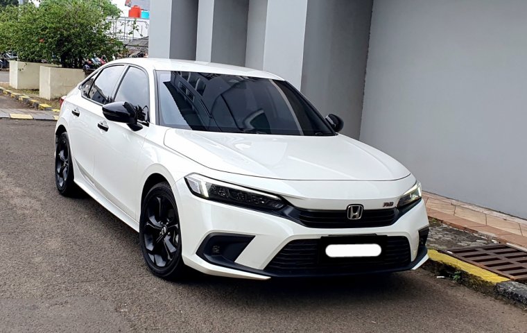 Honda Civic RS 2023 sedan turbo km 6 ribuan matic