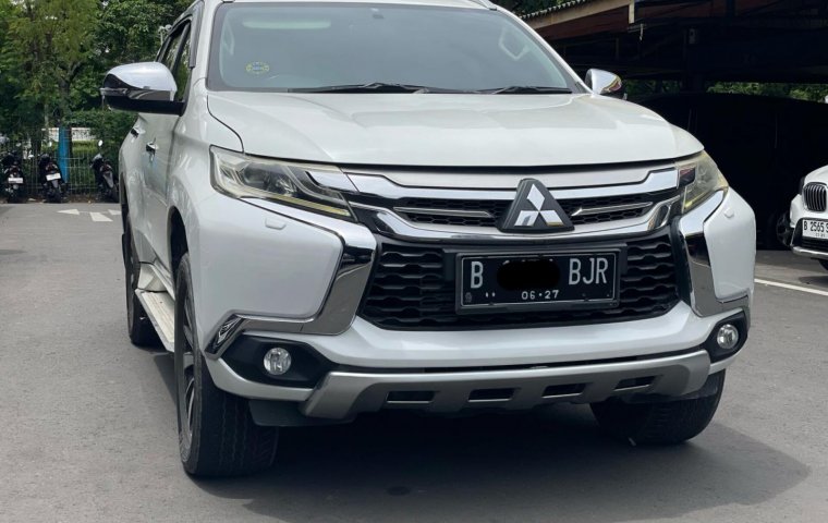 PAJERO DAKAR AT 2017 PUTIH, GOOD CONDITION