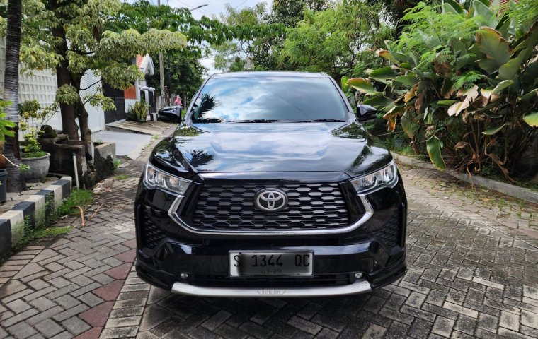 Toyota Kijang Innova Zenix Hybrid 2023 Hitam reborn