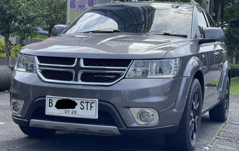 DODGE JOURNEY SXT PLATINUM AT 2015 DIJUAL CEPAT TERMURAH