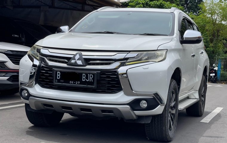 PAJERO DAKAR AT 2017 TERAWAT DIJUAL CEPAT TERMURAH