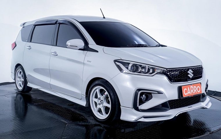 JUAL Suzuki Ertiga Sport Hybrid AT 2022 Putih