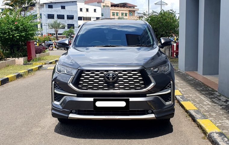 Toyota Kijang Innova Zenix Q Hybrid modelista 2023 abu km 14 ribuan cash kredit proses bisa dibantu
