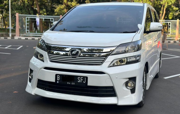 VELLFIRE Z GOLDEN EYE AT 2015 TERAWAT DIJUAL CEPAT TERMURAH