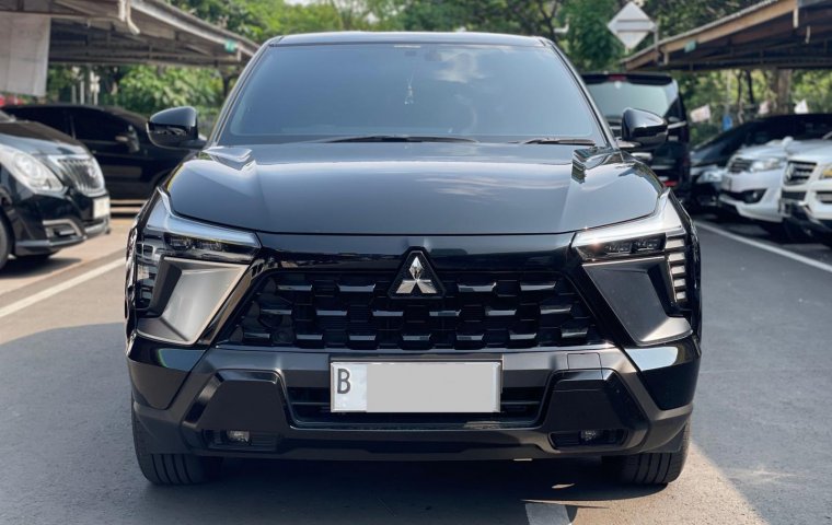 Mitsubishi XForce Ultimate CVT 2024 Hitam