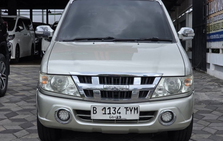 Isuzu Panther LS Manual Tahun 2014 Kondisi Mulus Terawat Istimewa Seperti Baru