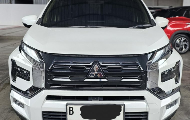 Mitsubishi Xpander Cross Premium A/T ( Matic ) 2023 Putih Mulus Gress Siap Pakai