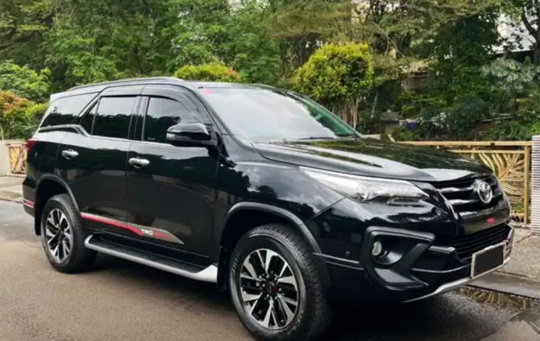 2018 Fortuner 2.4 VRZ TRD AT FL Rawatan ATPM Km79rb B GENAP Pjk JULI 2025 Siap Pakai KREDIT TDP 30jt