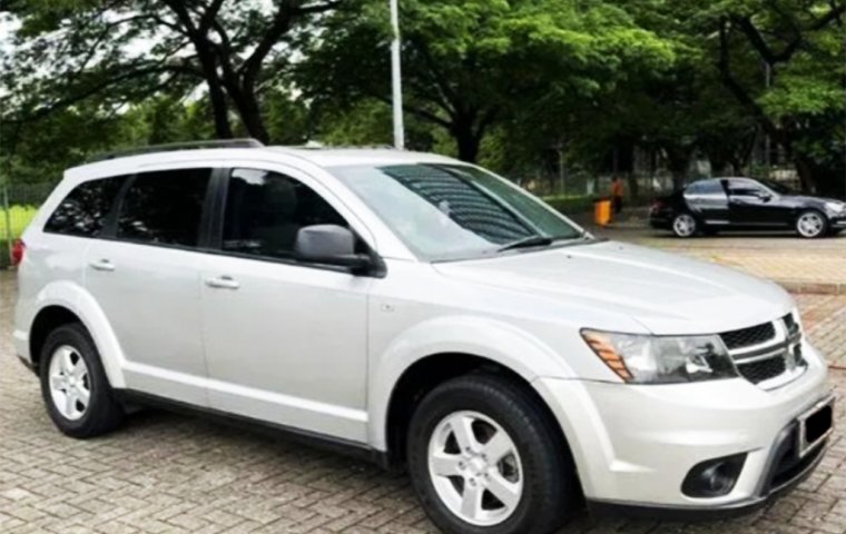 2011 Dodge Journey 2.4 SXT Sun roof 7 Seat Rawatan ATPM Km 65rb Orsinil Plat B Siap Pakai Otr KREDIT
