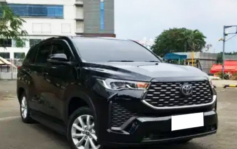 2024 Toyota Innova Zenix 2.0 V AT Garansi ATPM Km 5 rb Gress seperti baru Siap Pakai Otr KREDIT