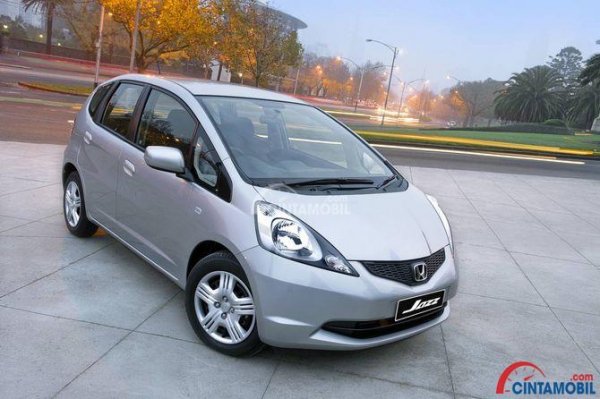 Kelebihan Dan Kekurangan Honda Jazz 2010