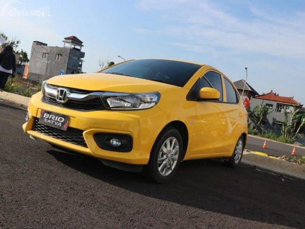 10 Perbedaan Honda Brio Lama Vs Brio Baru Versi Cintamobil.com