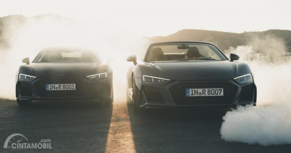 Operasi mesin Audi R8 2022 mampu memberikan akselerasi 0-100 Km/Jam dalam tempo 3,1 detik (Coupe) dan 3,2 detik (Spyder)