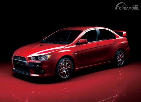 Review Mitsubishi Lancer Evolution X 2008